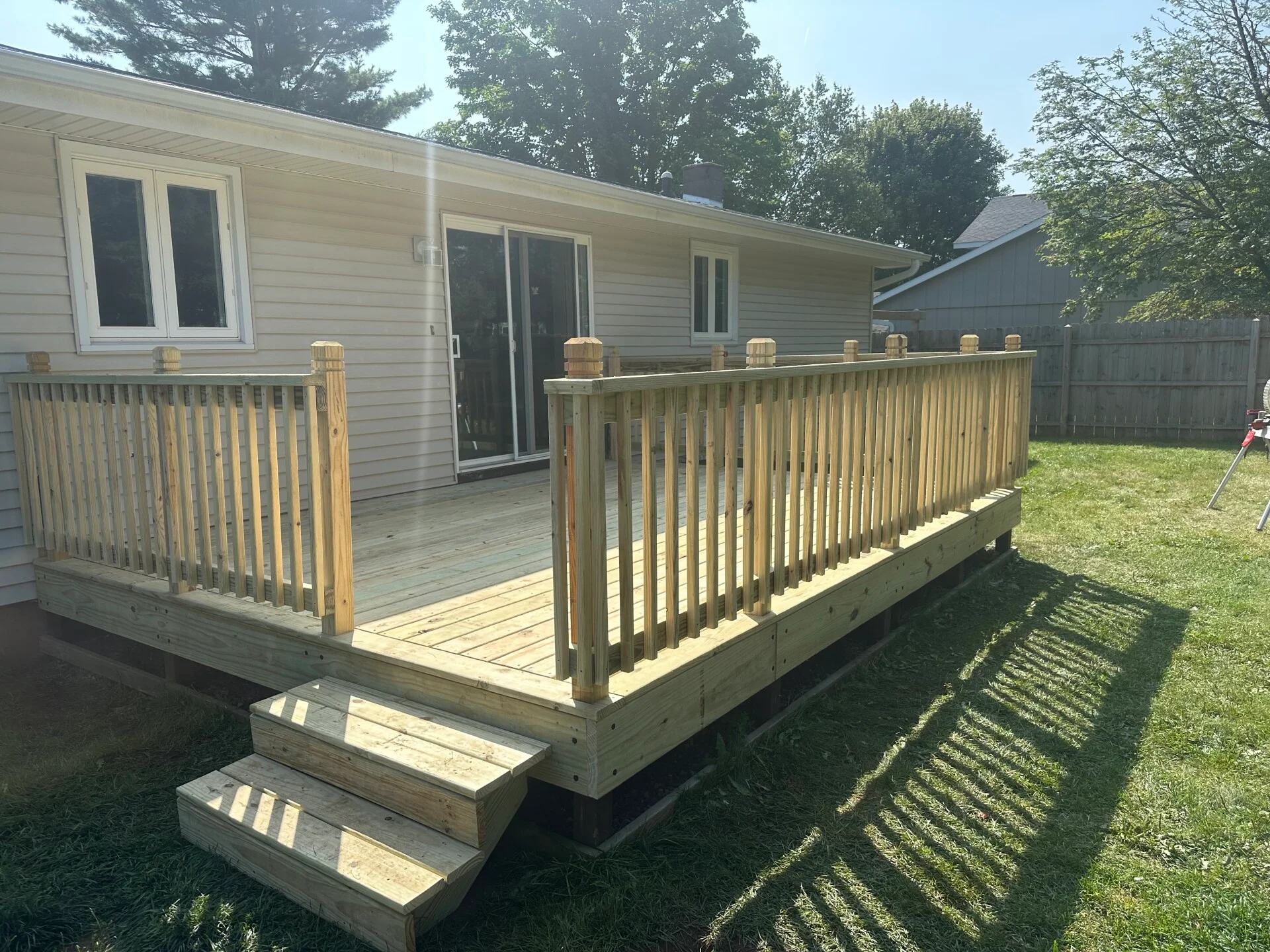 custom-deck-carpentry-marquette-county